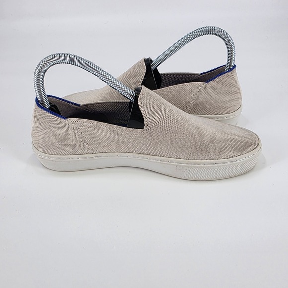 ROTHYS THE ORIGINAL SLIP ON SNEAKER WOMENS SIZE 6.5 TAN SAND COMFORT SHOES *READ - Picture 6 of 10